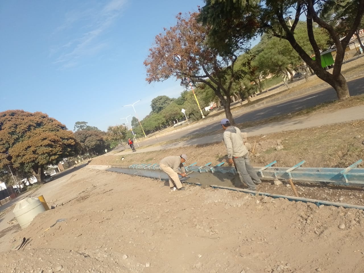 Se avanza con obras de cordón cuneta en San Pedro de Jujuy