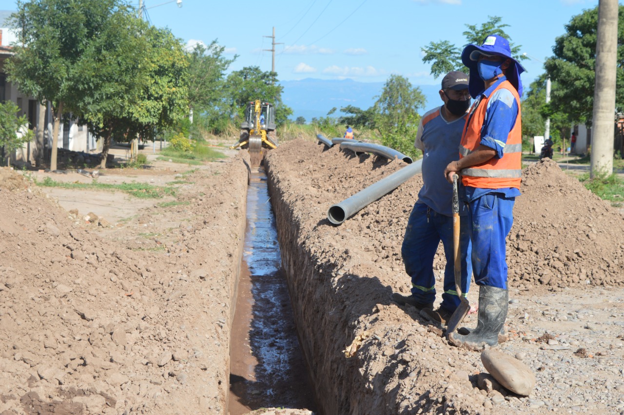 Trabajos para mejorar la provisión de agua en san pedro - Municipalidad ...